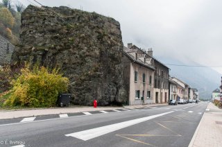 Vallée de la Romanche. N91 et rue principale de Rioupéroux