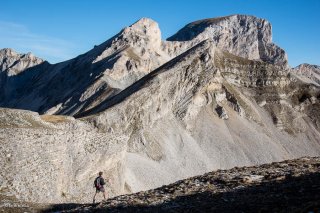 Au dessus du lac du Lauzon avec le Rocher Rond en arrière plan 