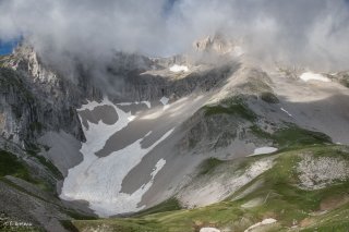 Le Vallon de l'Obiou, accès de la voie normale. Isère 