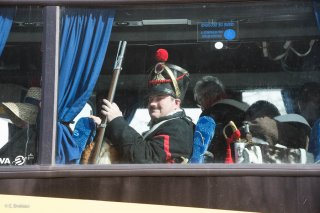 Soldats napoléoniens en transit. Reconstitution du bicentenaire à la prairie de la rencontre à Laffrey (Isère). 7 mars 2015