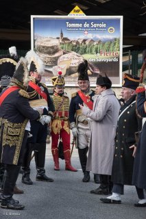 Vizille (Isère). Reconstitution historique pour le bicentenaire de la remontée de Napoléon et de sa troupe de l'Ile d'Elbe.