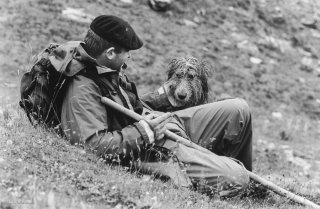 Pascal, berger au col d'Allos avec son chien Bouboule, compagnon de vie et de travail