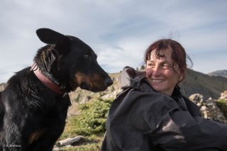 Corinne, bergère sur l'alpage de Méailles dans les Alpes de Haute Provence