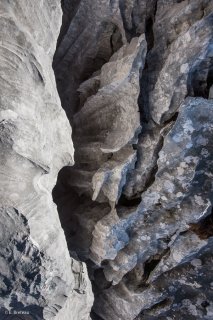 Lapiaz (érosion du calcaire) sur les hauts plateaux du Vercors. Isère