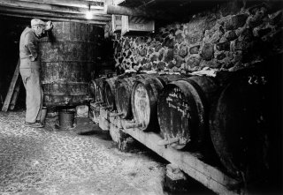 Soutirage du vin à Prébois