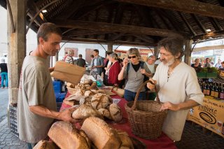 Marché de Mens, boulangerie de la Ferme de la Salamandre