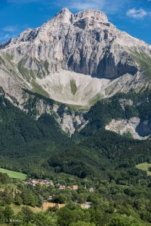 Hameau Le Serre à Tréminis au pied du Grand Ferrand