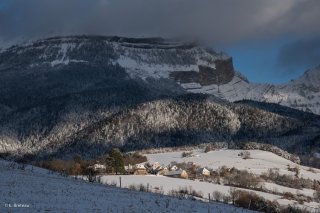 Hameau de Menglas à Mens devant le Châtel