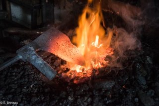 Atelier de forge LET avec Jérémy Roger à Clelles en Trièves. Isère