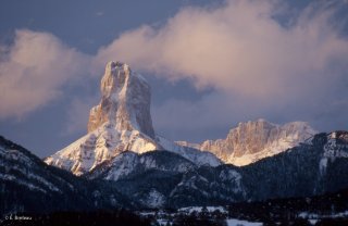 Le mont Aiguille vu depuis Roissard